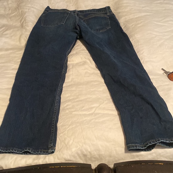 Men’s Old Navy Blue Jeans. 32/30. Straight Fit. Great Condition. - Picture 2 of 3